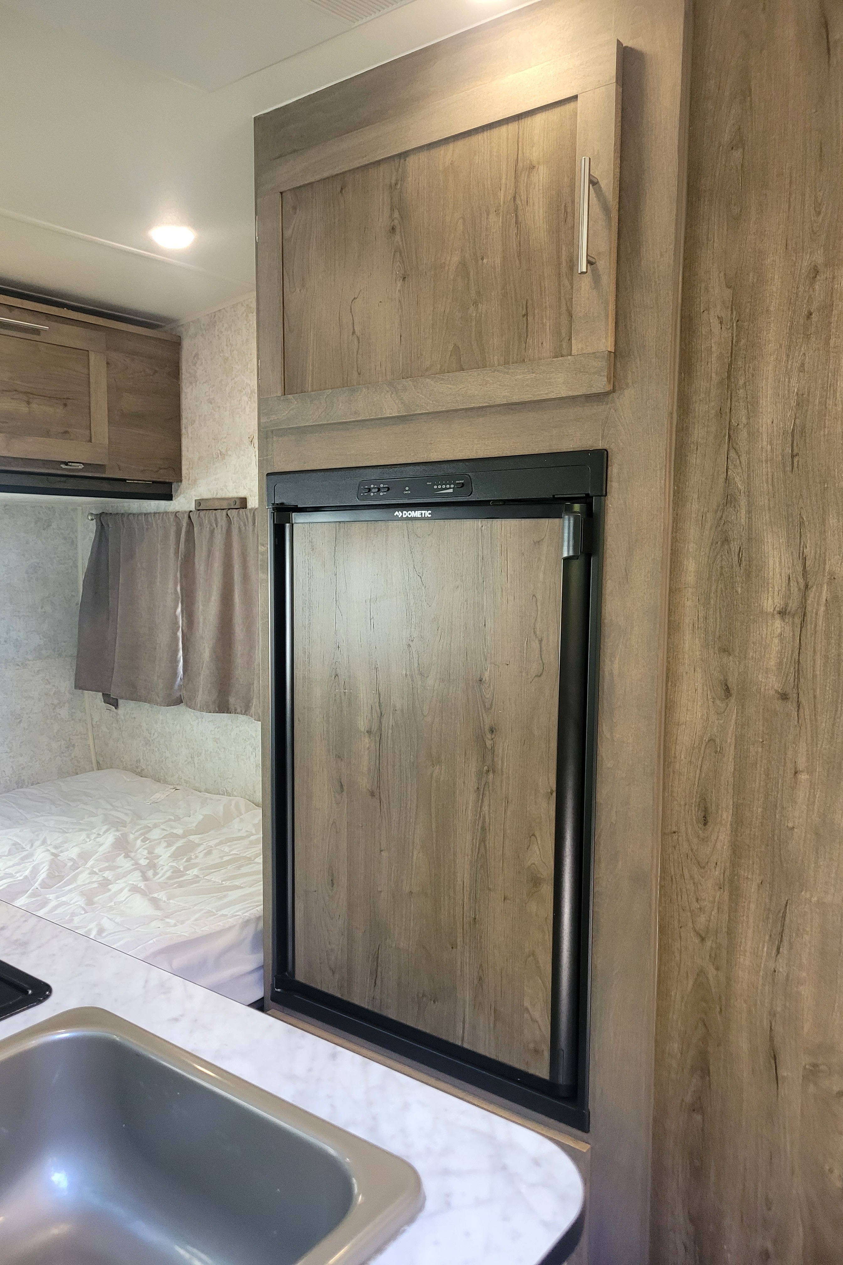 Stephane's Prolite Évasion Travel Trailer