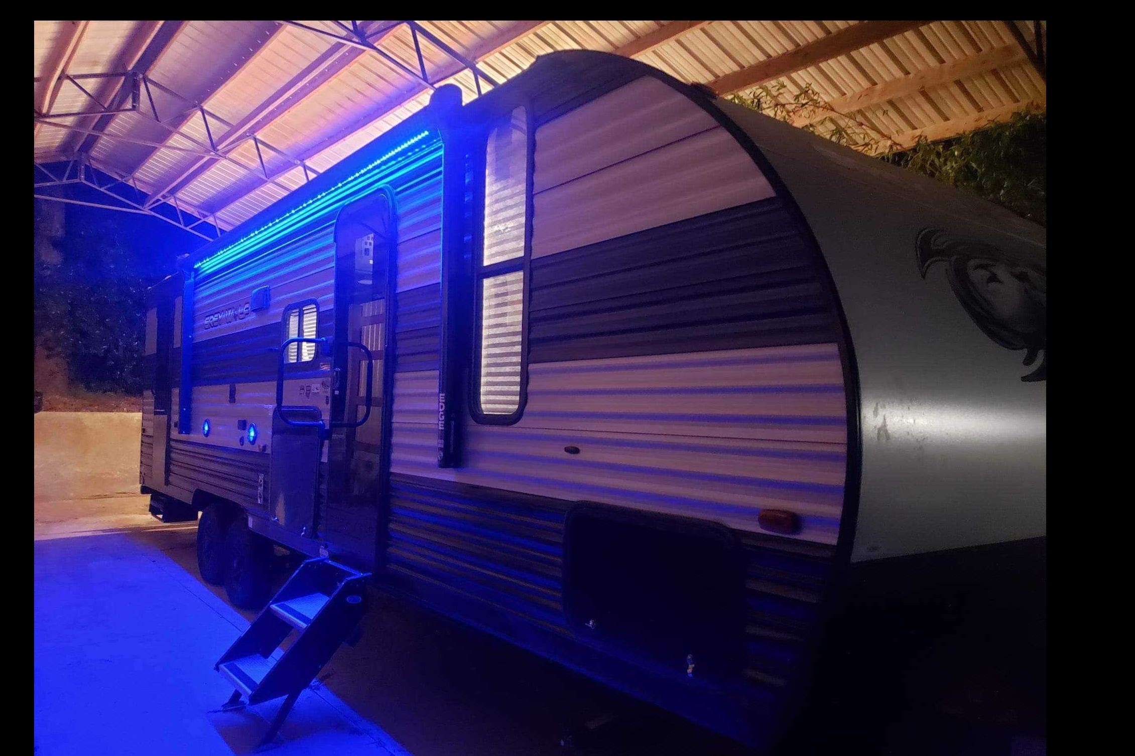 Kendalyn 's Forest River Cherokee Grey Wolf Travel Trailer