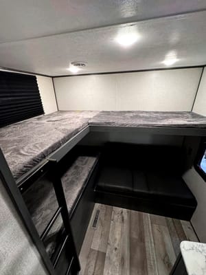 Dutchmen aspen trail LE Travel Trailer