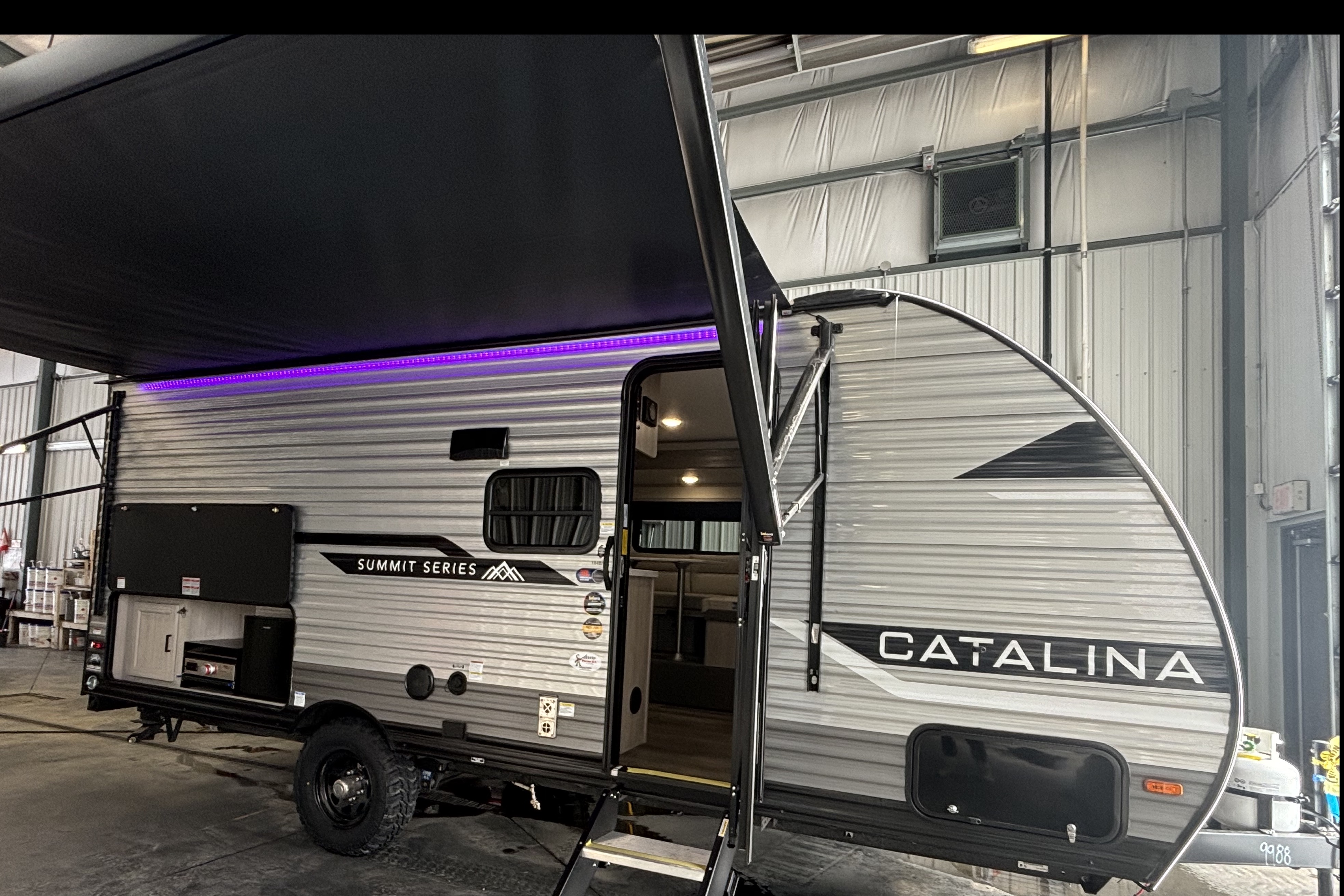 Cody's Coachmen Catalina Travel Trailer