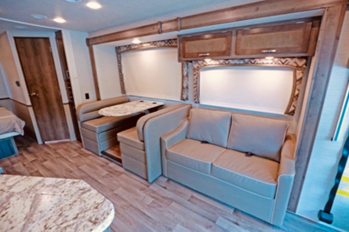 Daniel Jayco 26x Classe A