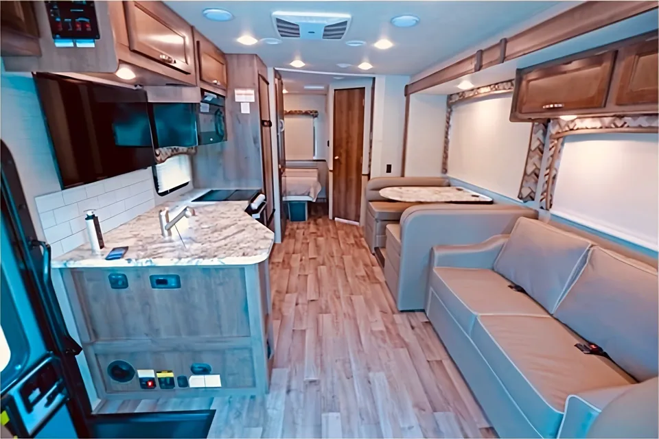 Daniel Jayco 26x Classe A