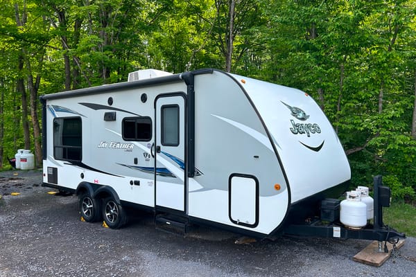 Mike's Jayco Jayfeather X213 Travel Trailer