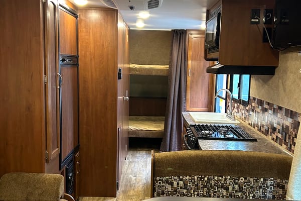 Mike's Jayco Jayfeather X213 Travel Trailer