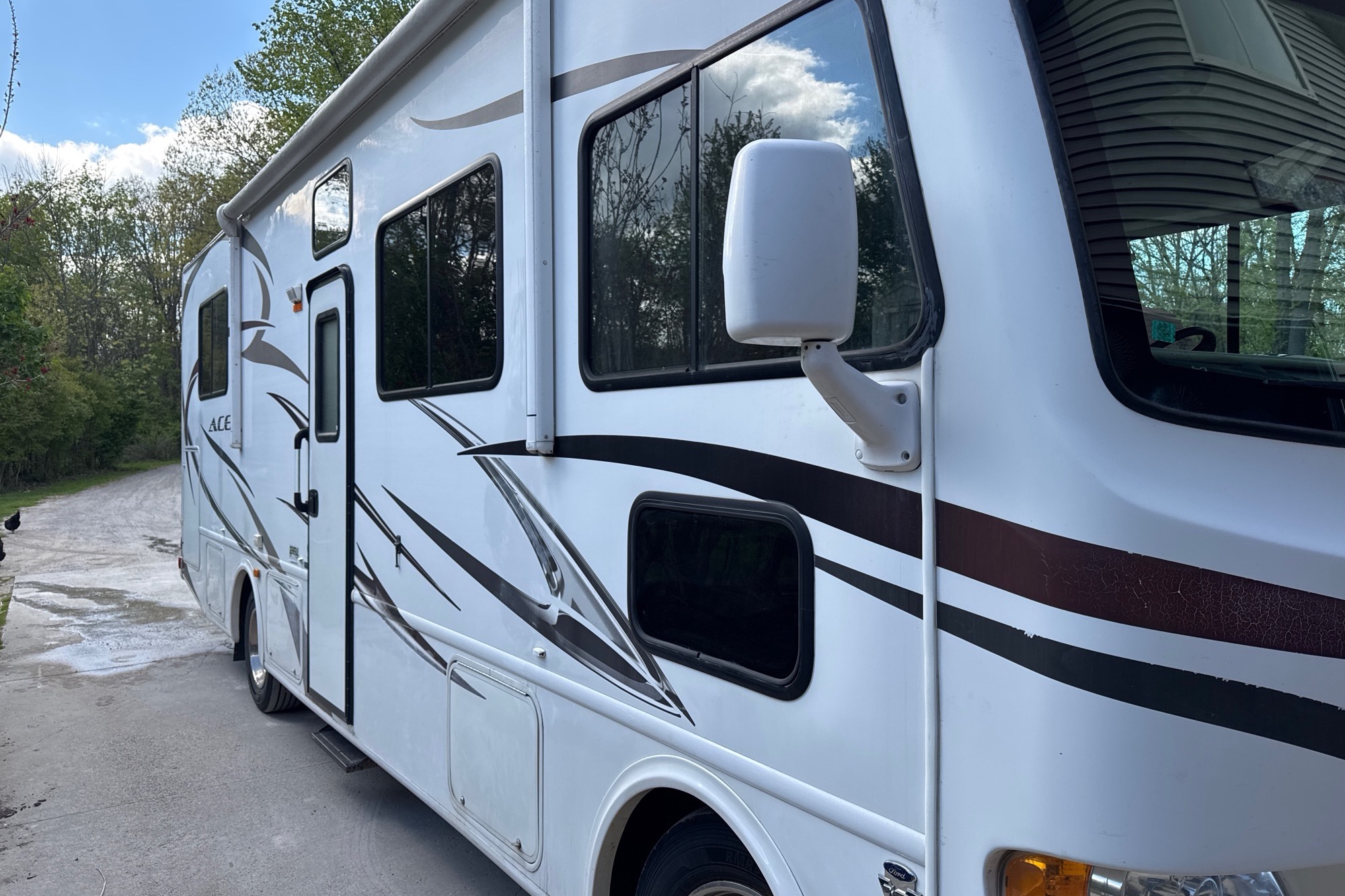 Kevin's Thor Motor Coach Ace Class A