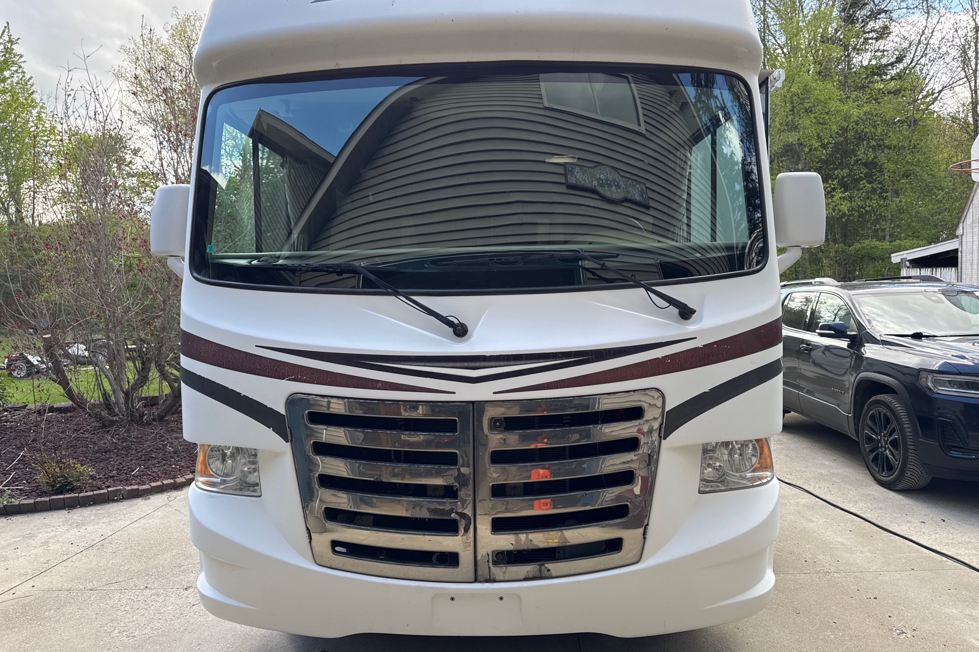 Kevin's Thor Motor Coach Ace Class A