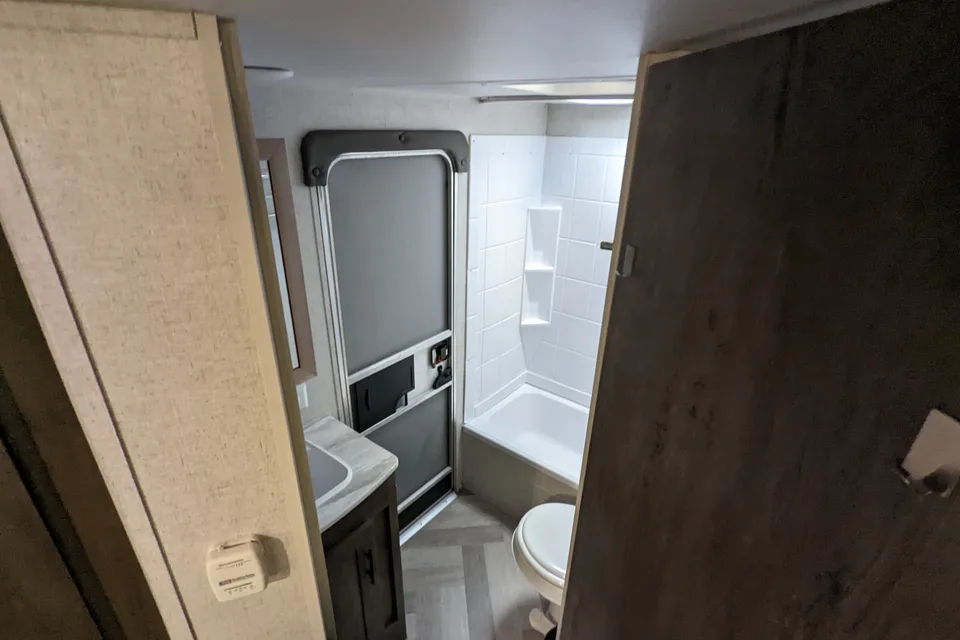 Ken's Forest River Salem travellite Travel Trailer
