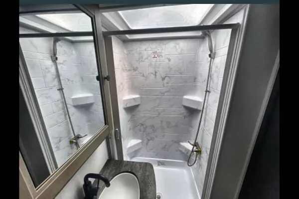 Family Forest River Sunseeker Class C