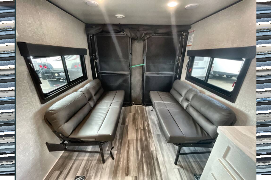 Savanaha's Highland Ridge RV Open Range 263th Toy Hauler Hauler