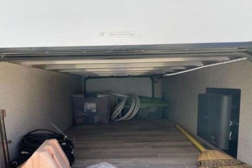 Mike and Cari's Dutchmen Aerolite Travel Trailer