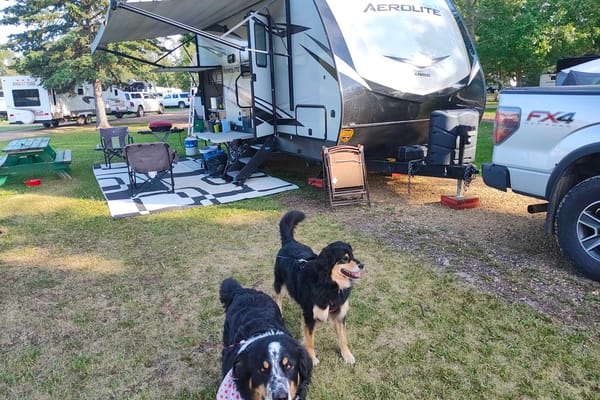 Mike and Cari's Dutchmen Aerolite Travel Trailer