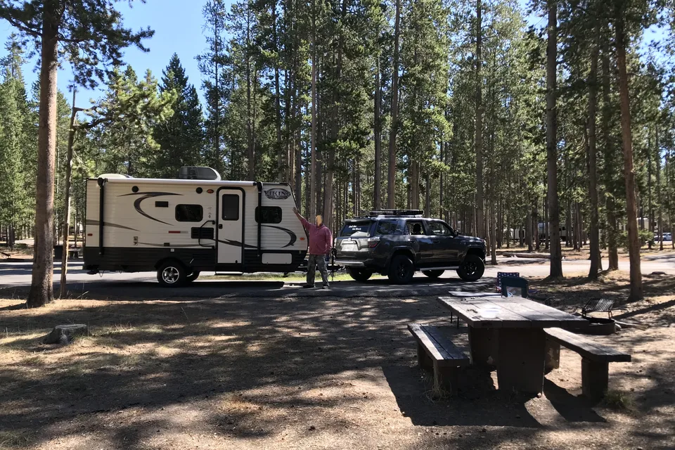Compact/Ultra-Light/ Coachmen Viking Trailer