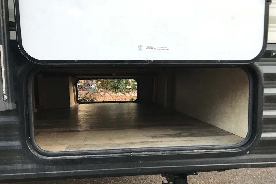 Compact/Ultra-Light/ Coachmen Viking Trailer
