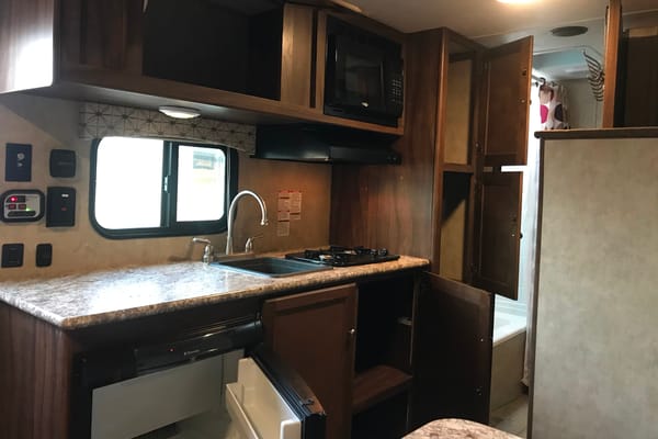 Compact/Ultra-Light/ Coachmen Viking Trailer