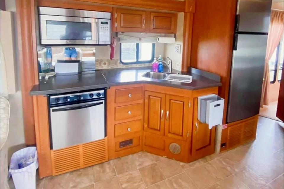 Rare 2 bedroom Motorhome - Bunkhouse - Forest River Georgetown - Class A