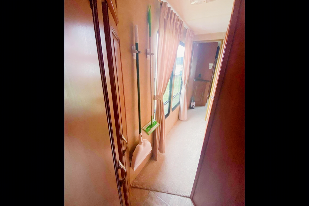 Rare 2 bedroom Motorhome - Bunkhouse - Forest River Georgetown - Class A