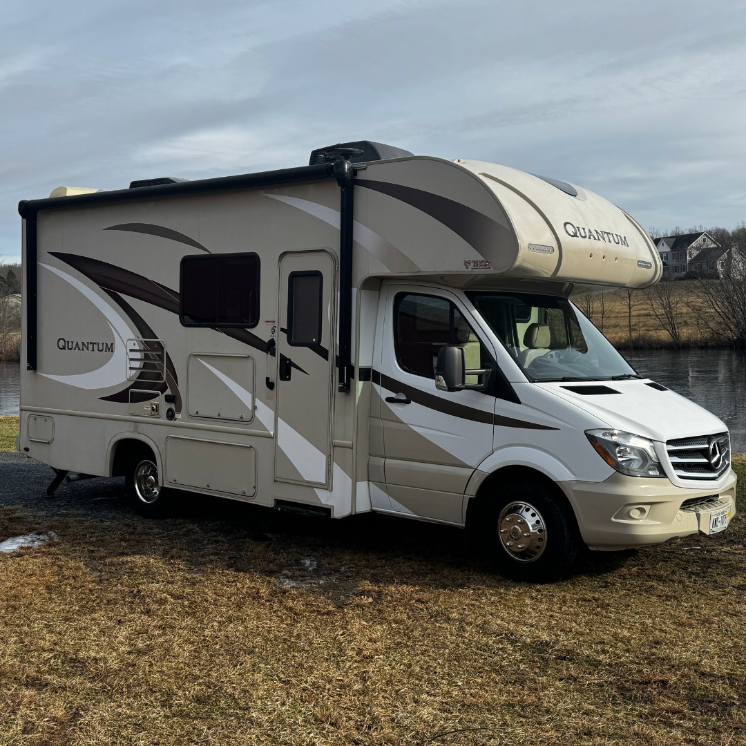 MERCURY: Small outside and big inside! | Thor Motor Coach Quantum Sprinter KM24 Class C