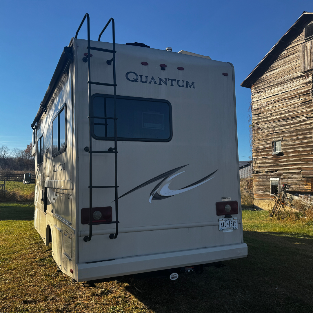 MERCURY: Small outside and big inside! | Thor Motor Coach Quantum Sprinter KM24 Class C