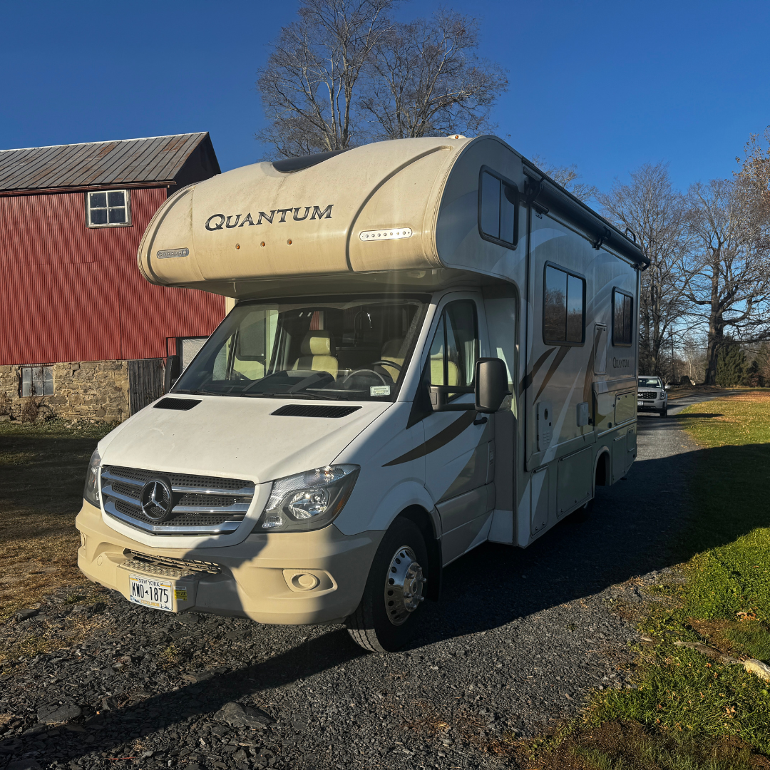 MERCURY: Small outside and big inside! | Thor Motor Coach Quantum Sprinter KM24 Class C