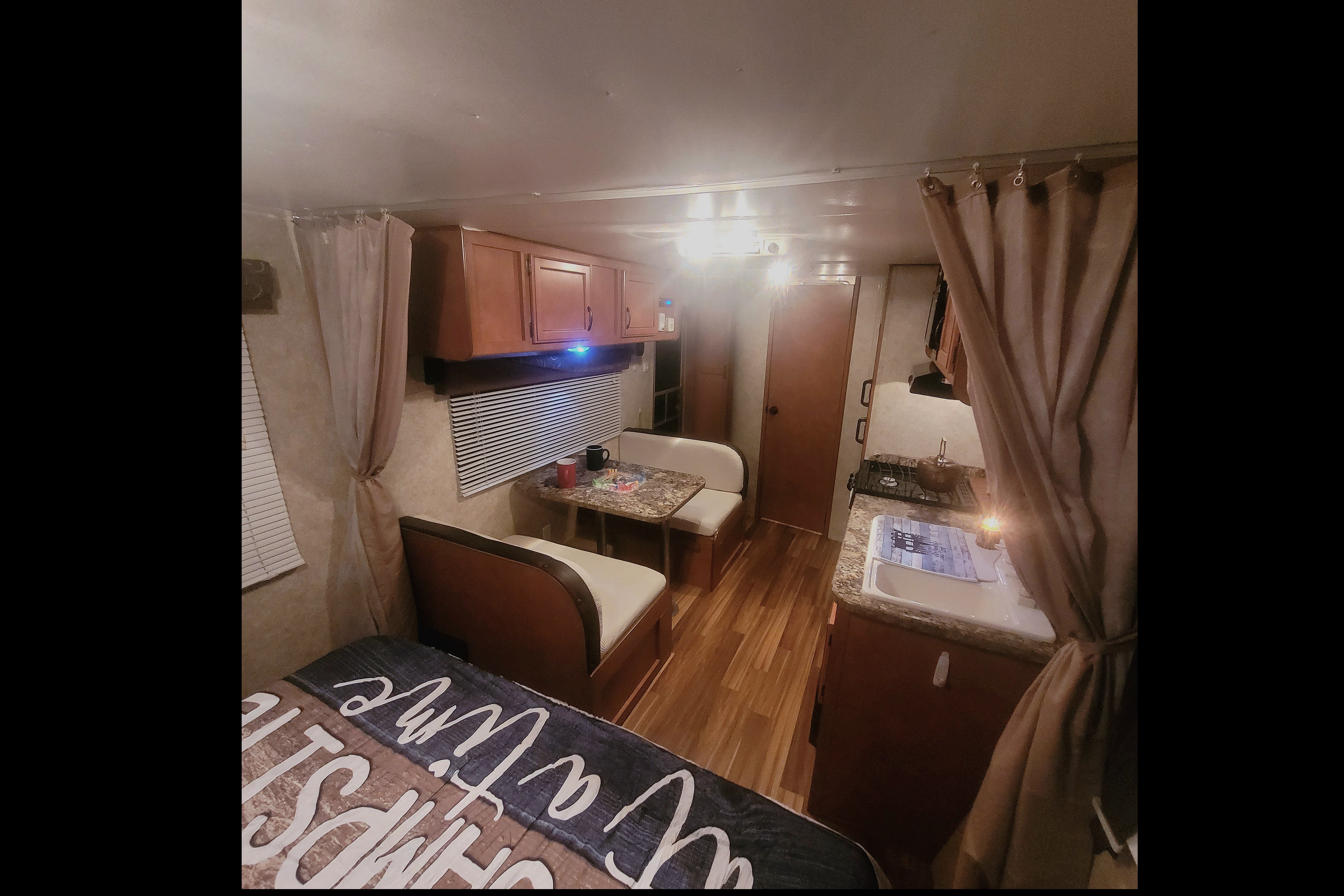 Cozy Gulf Stream Conquest