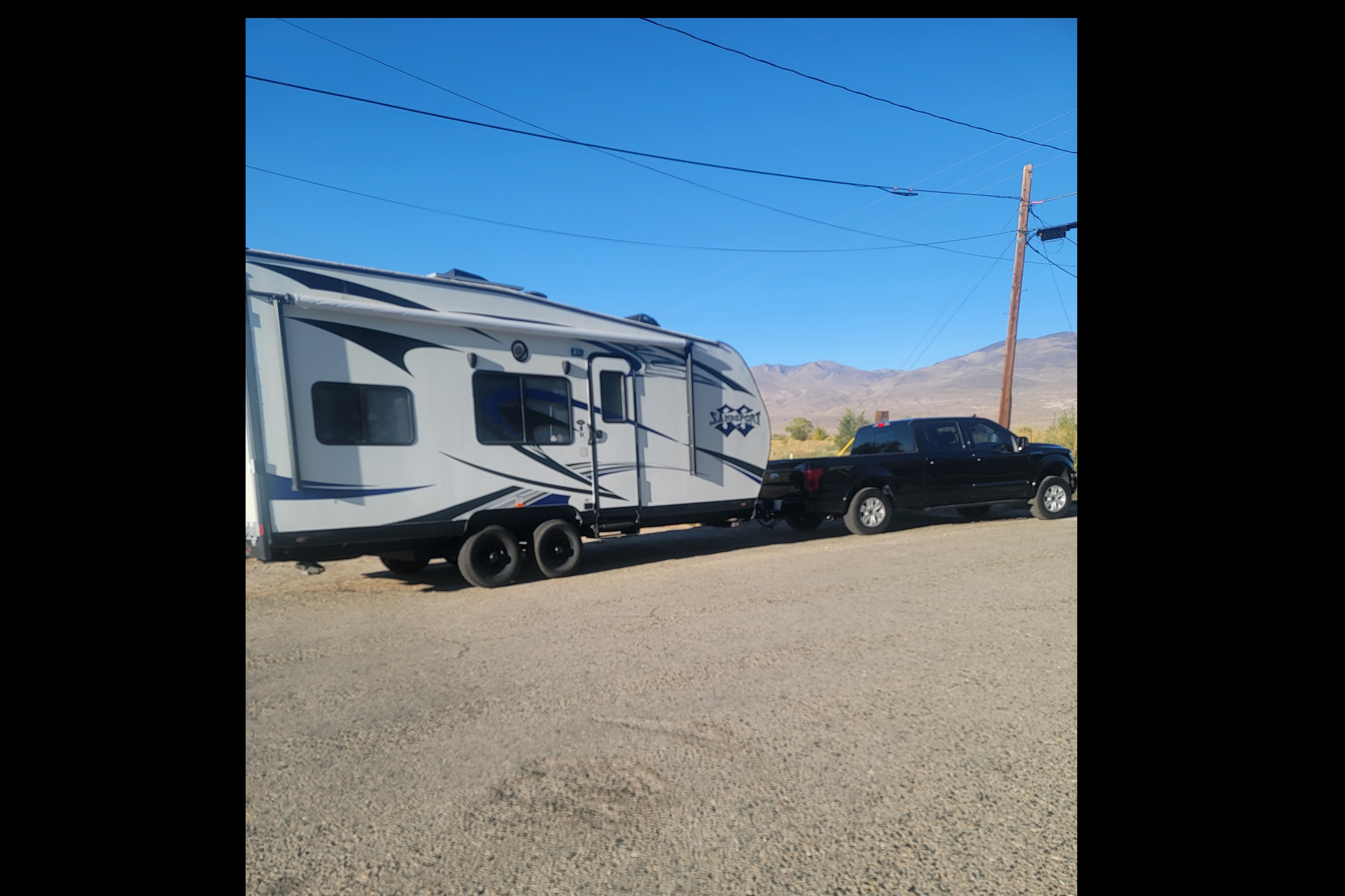 Mark's Pacific Coachworks 20EX Toy Hauler