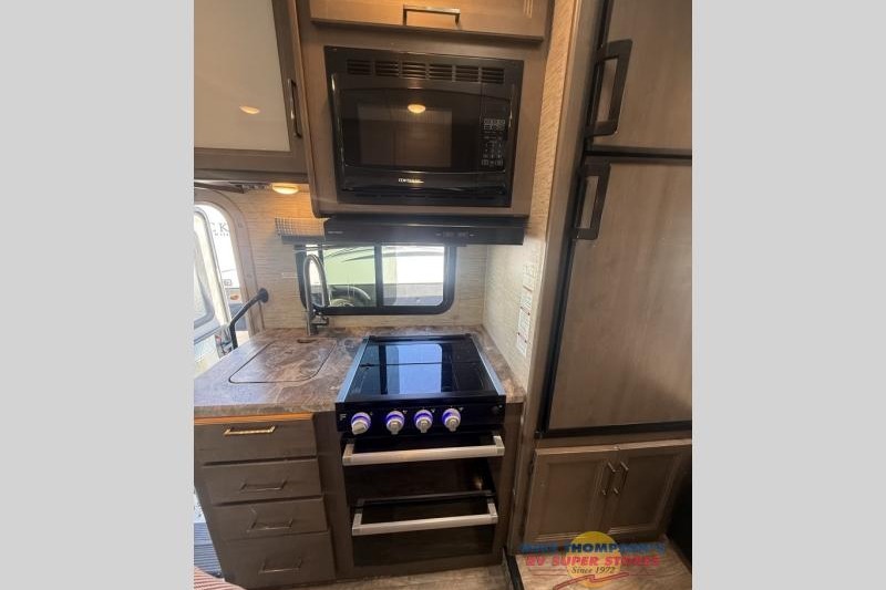 Outsiderways RV Escape