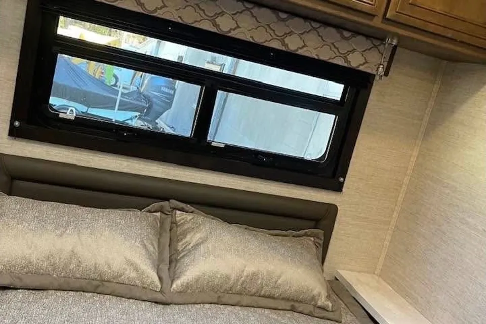 Jayco RedHawks  Ford 450 Class C