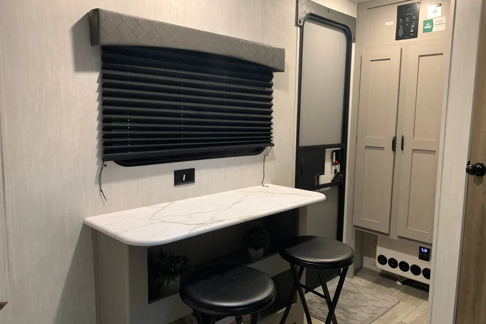 Couples Clipper Cadet