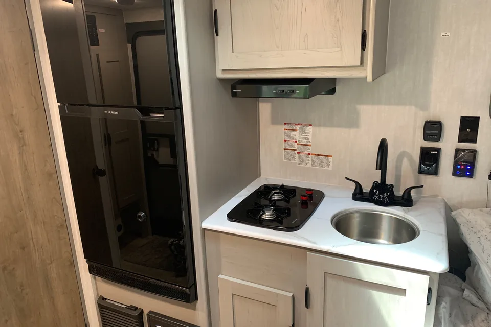 Couples Clipper Cadet