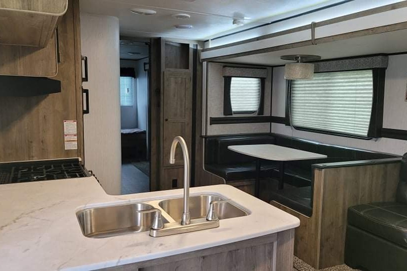 2021 Heartland Pioneer DS320