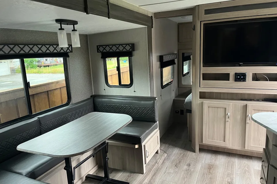 tim's Coachmen freedom express Travel Trailer