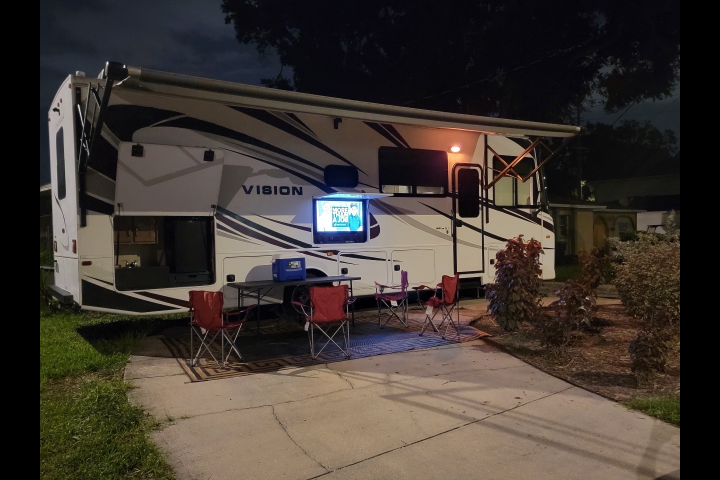 Aileen's RV Cottage