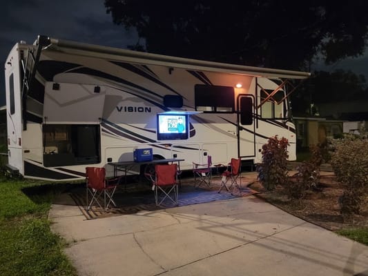 Aileen's RV Cottage
