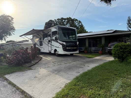 Aileen's RV Cottage