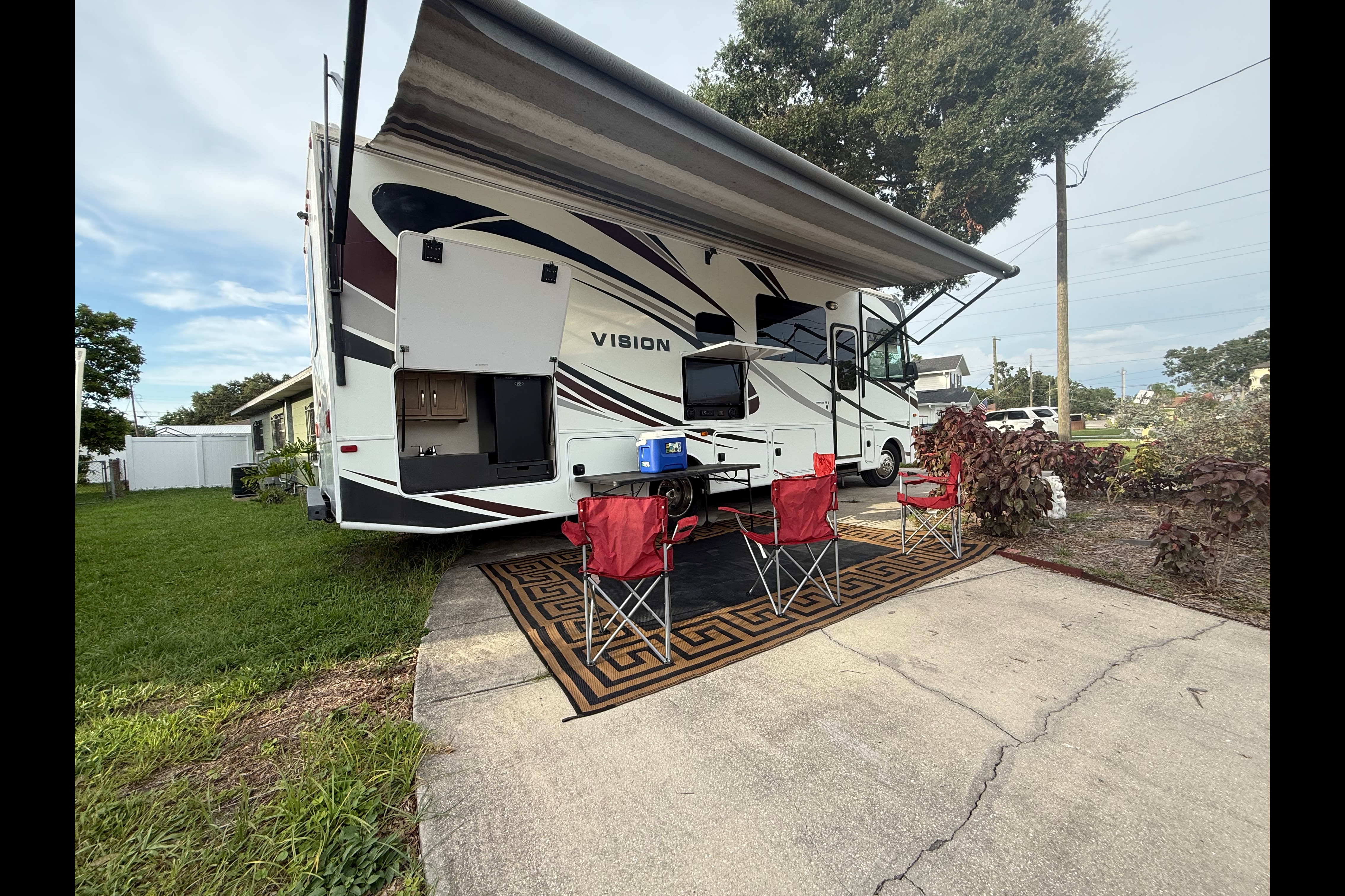 Aileen's RV Cottage