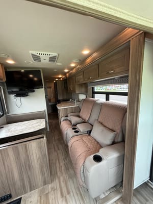 Aileen's RV Cottage