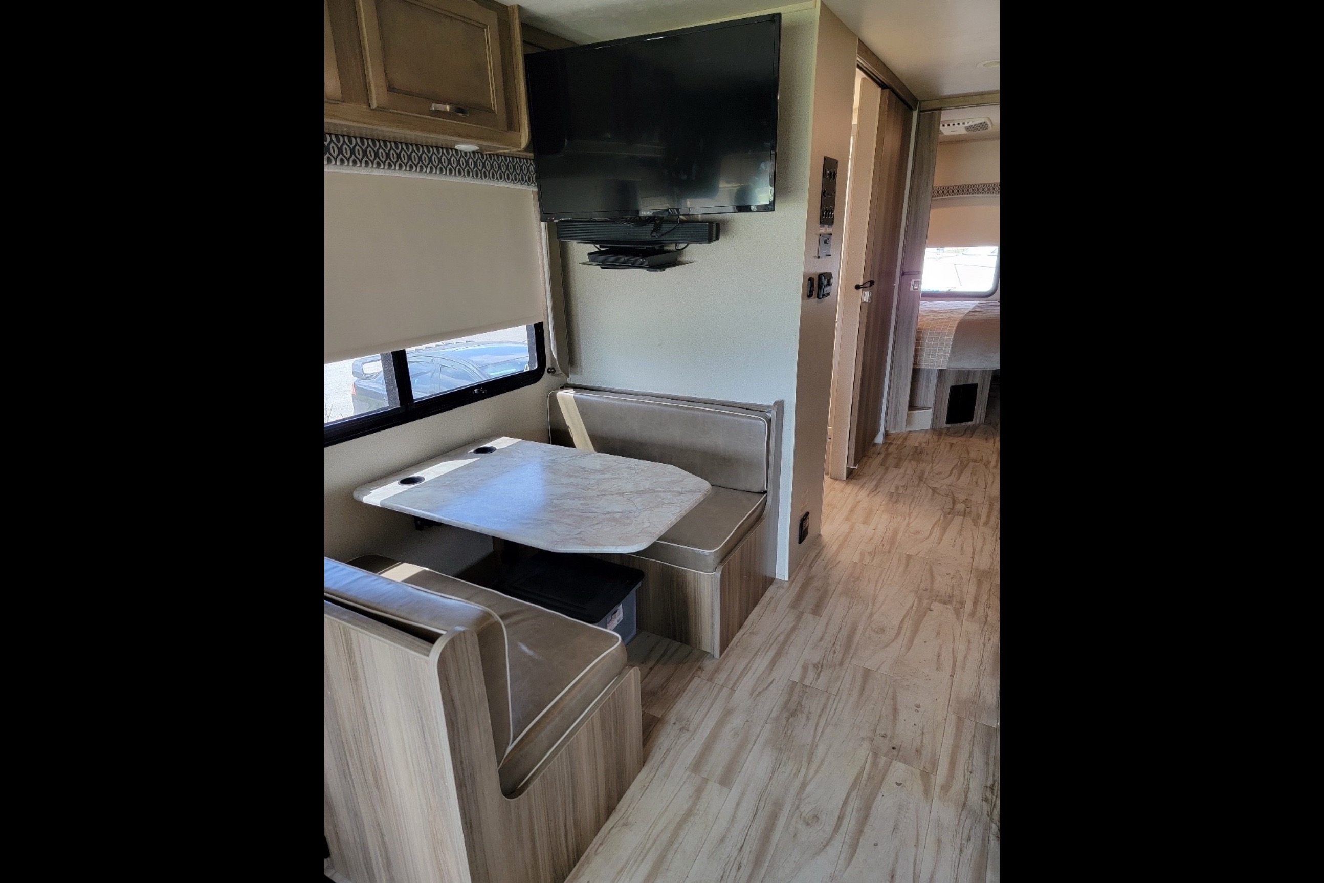 Aileen's RV Cottage
