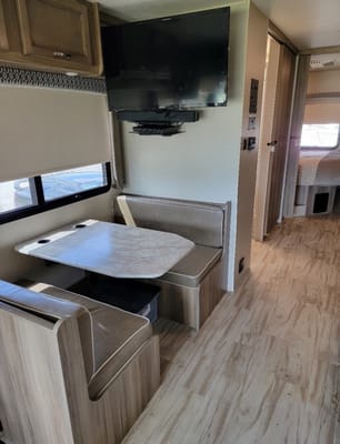Aileen's RV Cottage