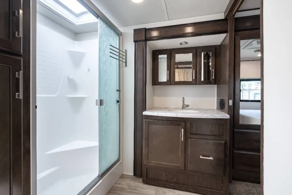 Grand Design solitude Fifth Wheel