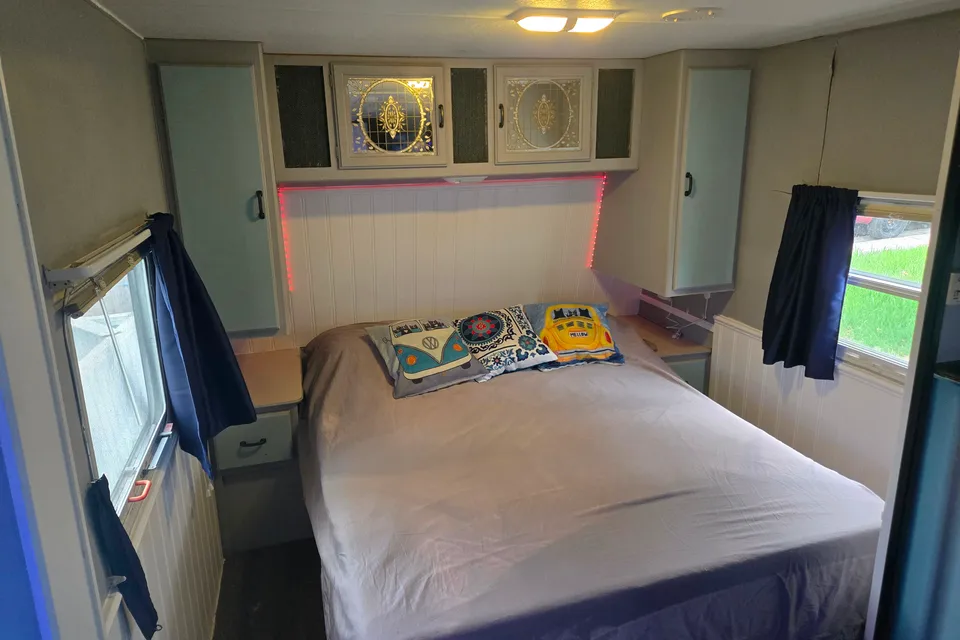 Geoff's Fleetwood Mallard Travel Trailer