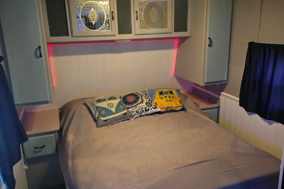 Geoff's Fleetwood Mallard Travel Trailer