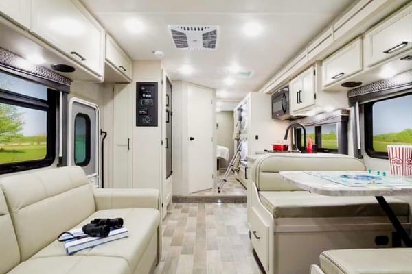 "The Chateau" - No Mileage Fees