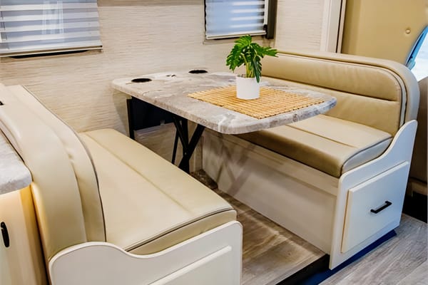 "The Chateau" - No Mileage Fees