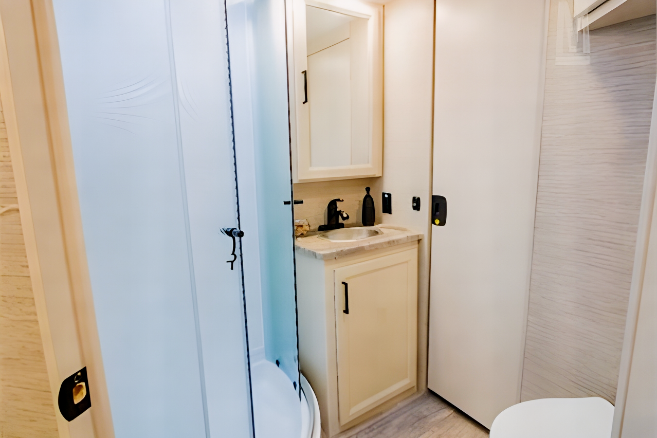 "The Chateau" - No Mileage Fees