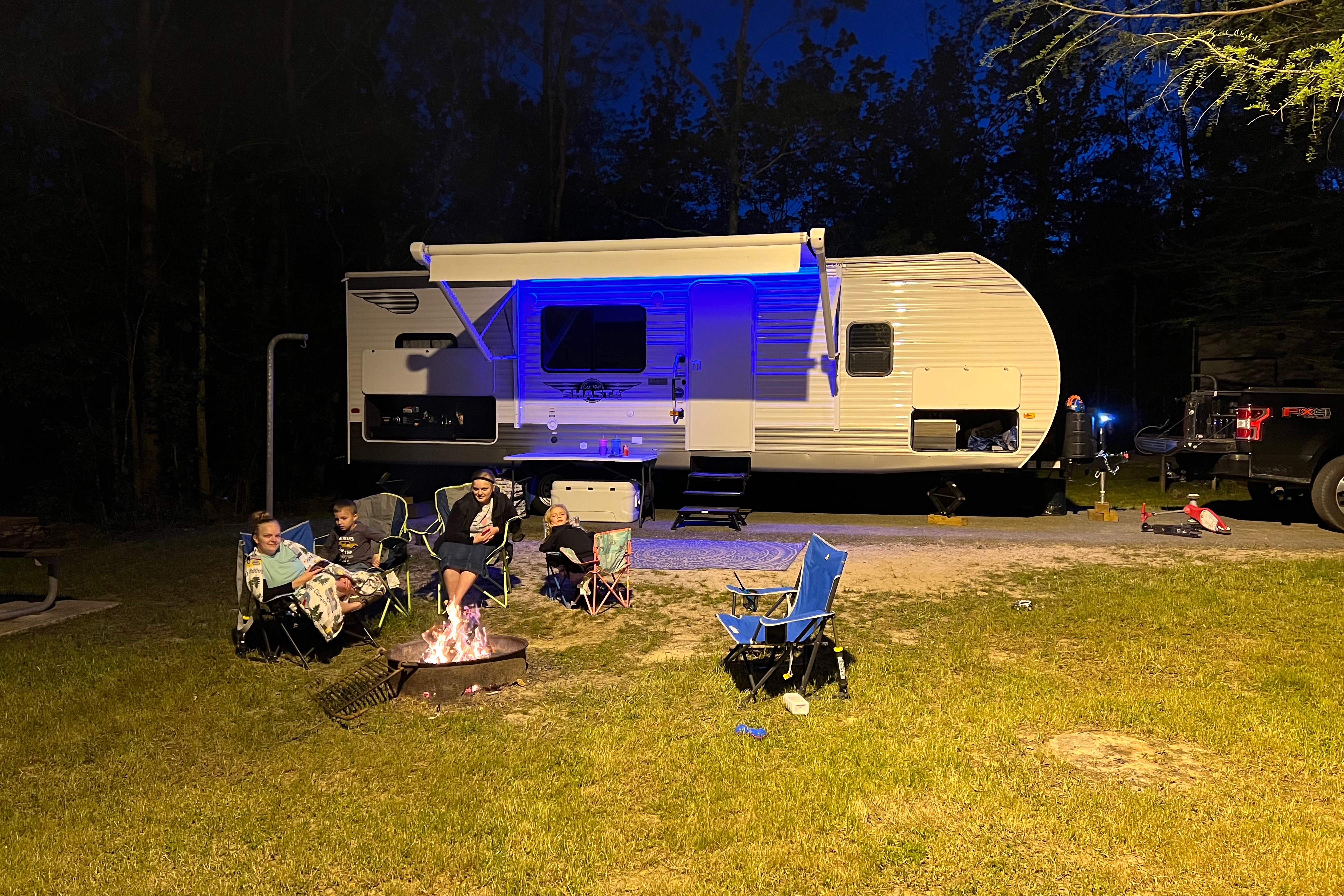 Happy Glamping 