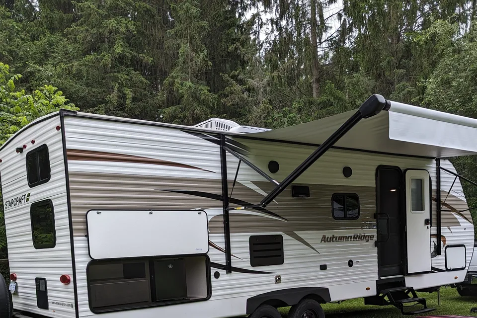 Mike's Starcraft Autumn ridge Travel Trailer