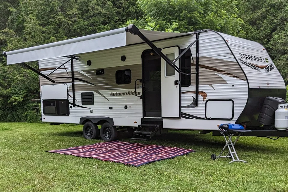 Mike's Starcraft Autumn ridge Travel Trailer