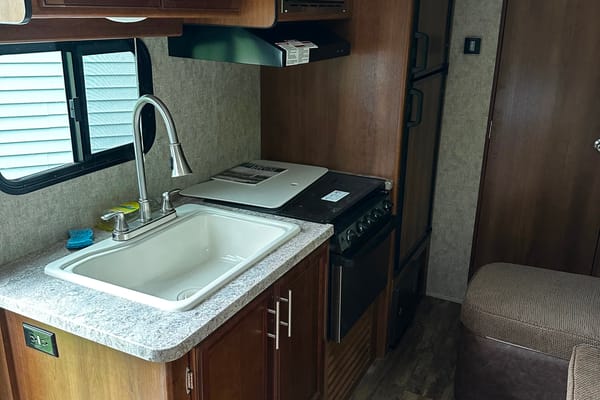Brad's Forest River Tracer air Travel Trailer