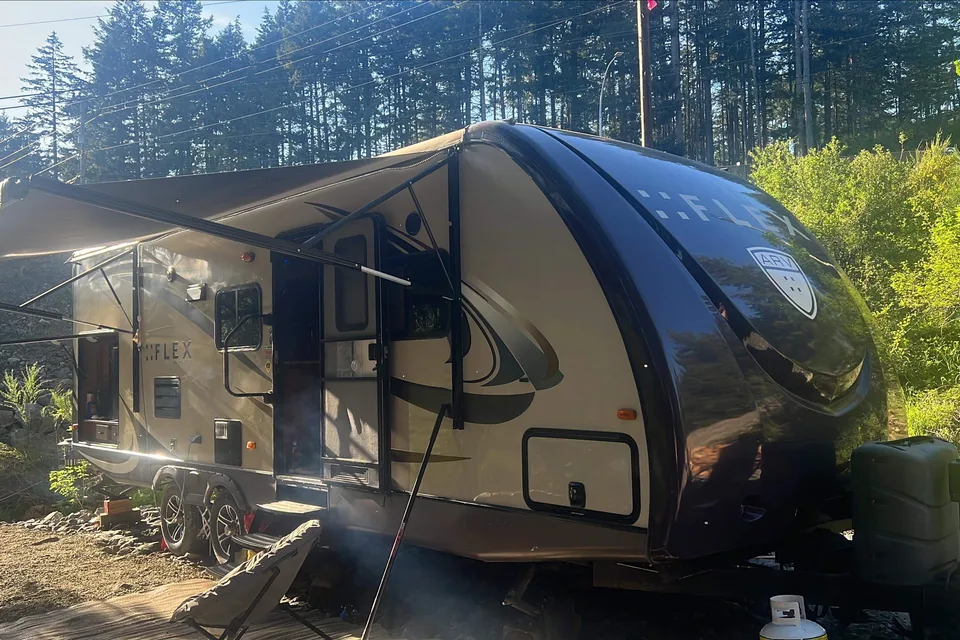 Stephen's Augusta flex 26 rbk Travel Trailer