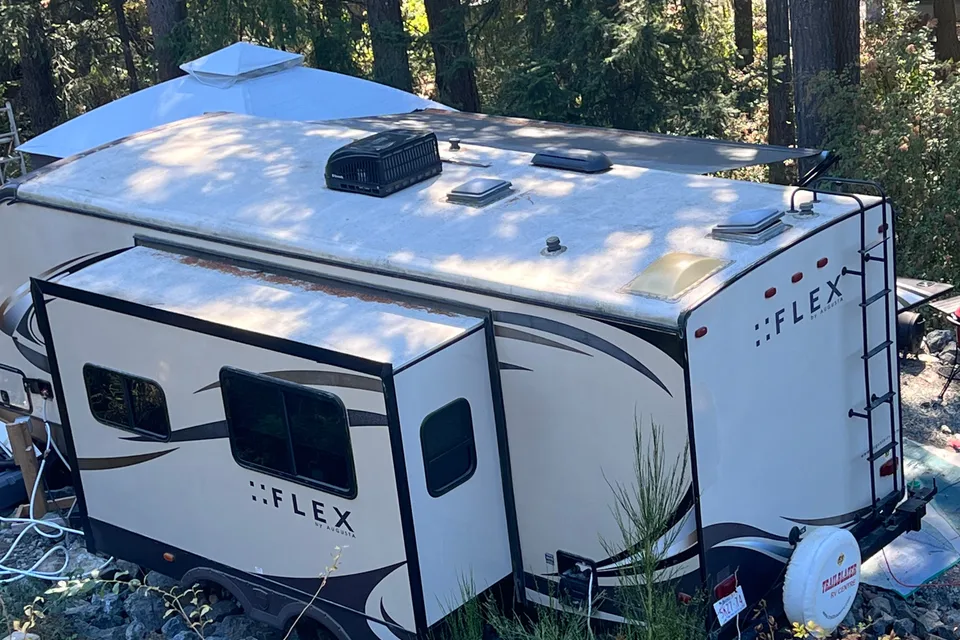 Stephen's Augusta flex 26 rbk Travel Trailer